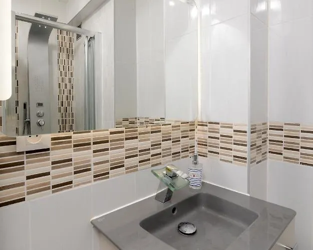 2 Centre De Congres Apartamento